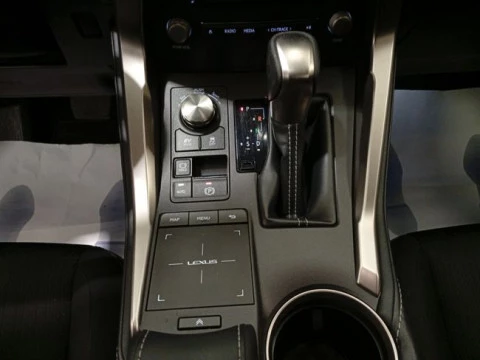 Lexus NX 2.5 300h Executive 4WD
