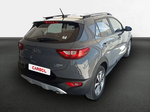 Kia Stonic 1.0 T-GDi 88kW (120CV) MHEV iMT Concept