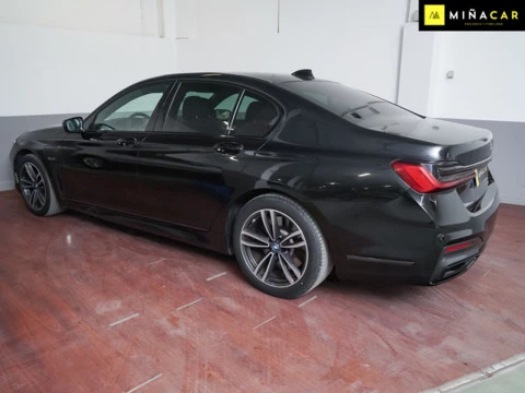 BMW Serie 7 745e