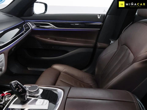 BMW Serie 7 745e