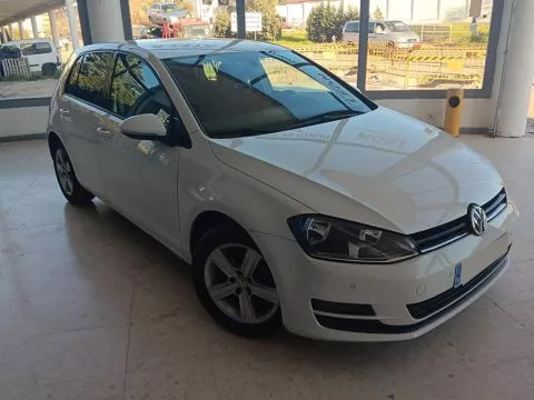 Volkswagen Golf 1.6 TDI BUSINESS BMT 5P Volkswagen Golf 1.6 TDI BUSINESS BMT 5P