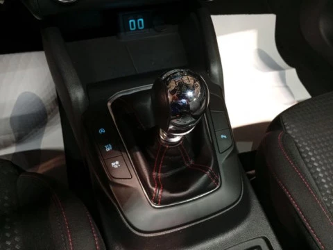 Ford Focus 1.0 Ecoboost MHEV 114kW ST-Line