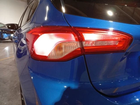 Ford Focus 1.0 Ecoboost MHEV 114kW ST-Line