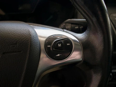 Ford Transit Connect 1.6 TDCI 95 PS TREND KOMBI 220 M1 L1 5P