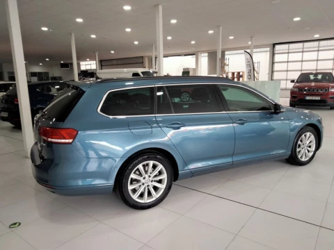 Volkswagen Passat Advance 2.0 TDI 110kW(150CV) DSG Variant