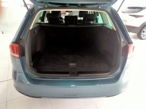 Volkswagen Passat Advance 2.0 TDI 110kW(150CV) DSG Variant