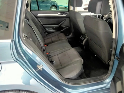 Volkswagen Passat Advance 2.0 TDI 110kW(150CV) DSG Variant