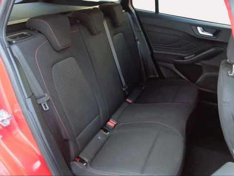 Ford Focus SportBreak 1.0 Ecoboost MHEV ST-Line Auto 114 kW (155 CV)