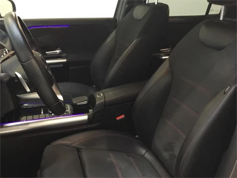 Mercedes-Benz GLA 200 D