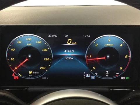 Mercedes-Benz GLA 200 D