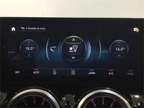 Mercedes-Benz GLA 200 D