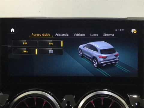 Mercedes-Benz GLA 200 D