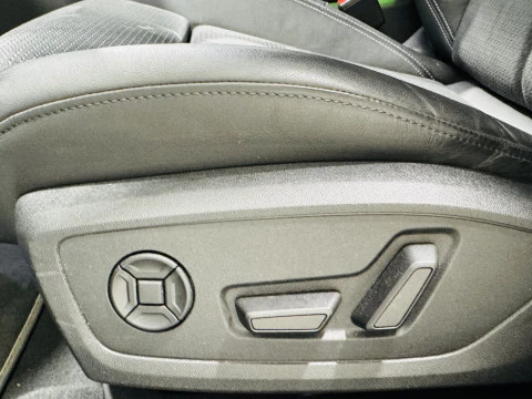 Audi A6 Avant S Line 40 TDI 150kW quat-ul S tron