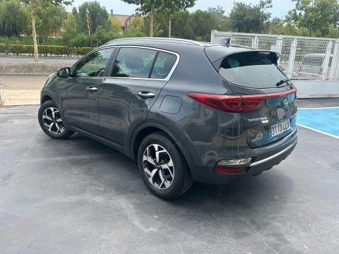 Kia Sportage 1.6 MHEV Drive 100kW (136CV) 4x2