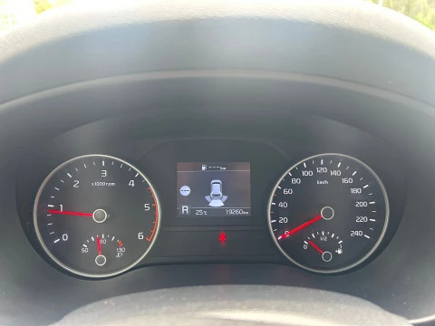 Kia Sportage 1.6 MHEV Drive 100kW (136CV) 4x2