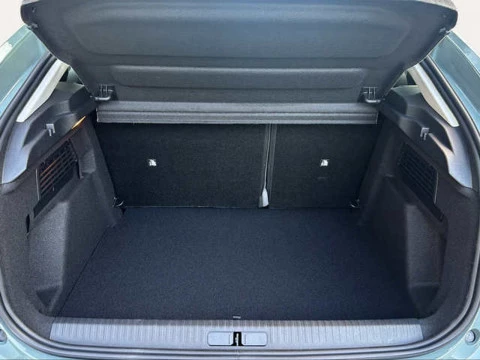 Citroën C4 Hybrid 145 Business Edition e-DCS6 107 kW (145 CV)