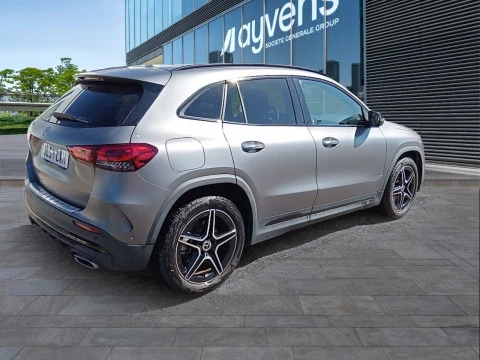Mercedes-Benz GLA GLA 250 e