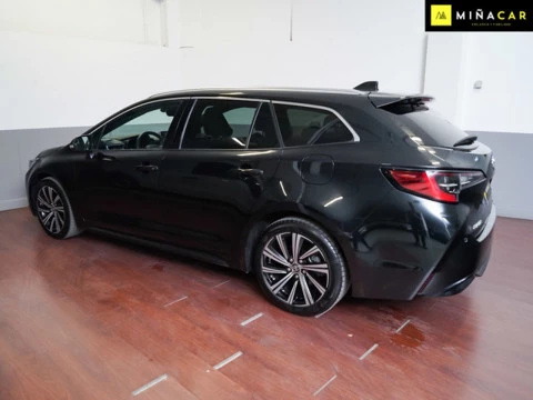 Toyota Corolla 2.0 180H STYLE ECVT TOURING SPORT
