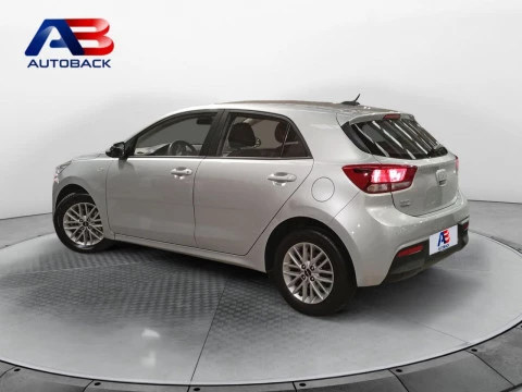 Kia Rio 1.0 T-GDi 74kW (100CV) MHEV iMT Concept