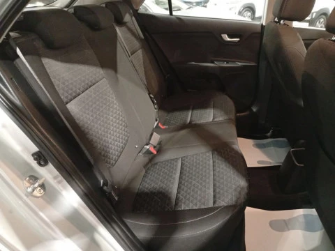 Kia Rio 1.0 T-GDi 74kW (100CV) MHEV iMT Concept