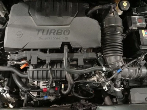 Kia Rio 1.0 T-GDi 74kW (100CV) MHEV iMT Concept