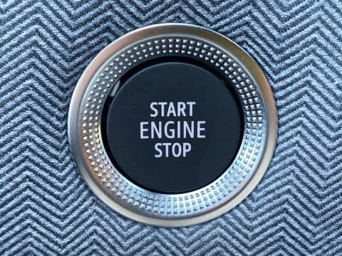 Renault Clio Techno E-Tech full hybrid 145 (103kw)