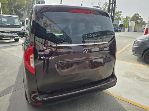 Mercedes-Benz Clase T 180 d