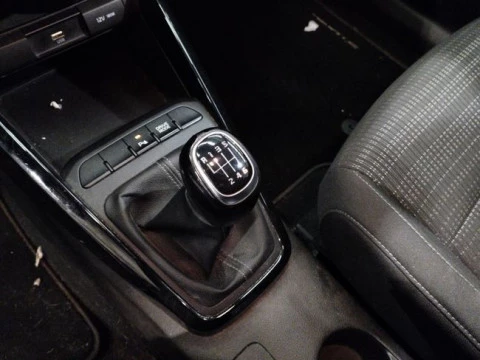 Kia Stonic 1.0 T-GDi 74kW (100CV) MHEV iMT Drive