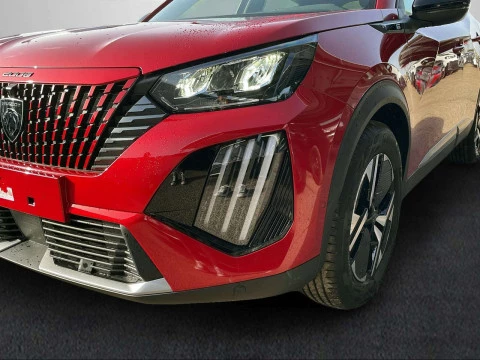 Peugeot e-2008 Eléctrico Allure 156 (115kW)