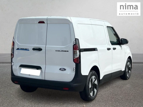 Ford Transit Courier Van BEV 54kWh 100kW Trend Auto
