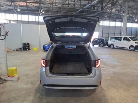 Toyota Corolla 1.8 125H BUSINESS PLUS E-CVT TOU SPORT