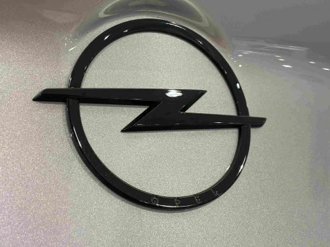 Opel Grandland GS 1.2 Turbo S/S MT6 130 CV