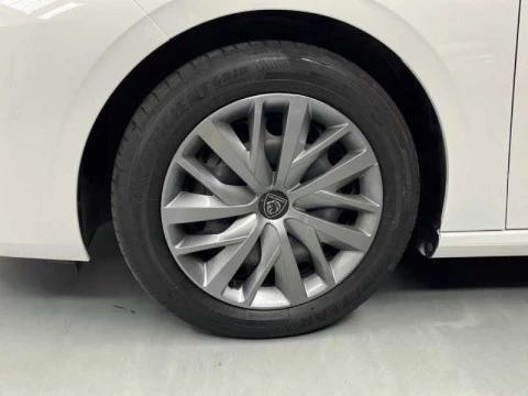 Peugeot 308 Nuevo  5P Active Pack Gasolina 130 S&S MAN  