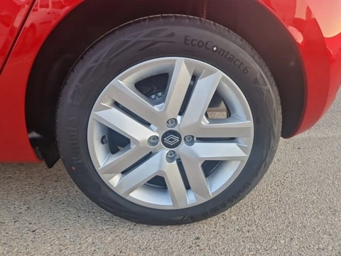 Renault Clio Evolution TCe 90 (67kw)