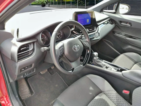 Toyota C-HR 2.0 180H Advance