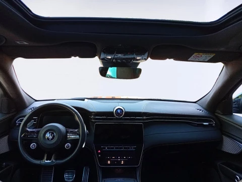 Maserati Grecale Trofeo V6 530CV AWD