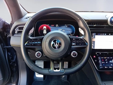 Maserati Grecale Trofeo V6 530CV AWD