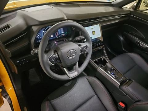 Lexus LBX 1.5 136cv HEV Emotion+