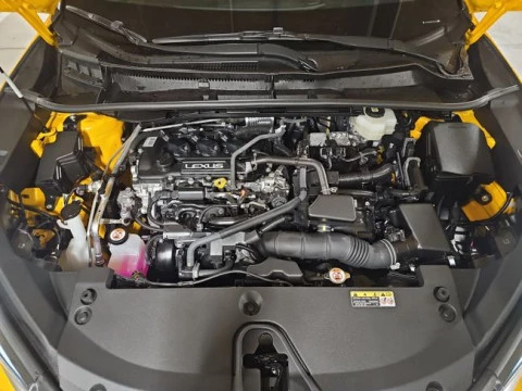 Lexus LBX 1.5 136cv HEV Emotion+