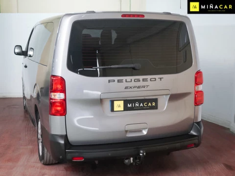 Peugeot Expert Combi BlueHDi 180 S&S Long EAT8 132 kW (180 CV)