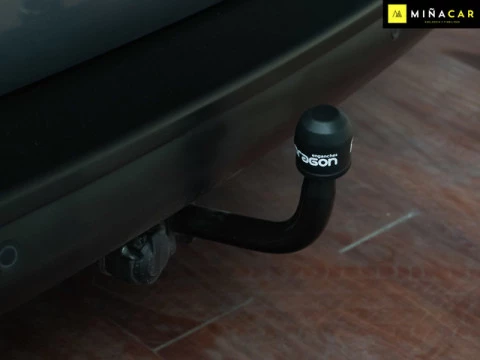 Peugeot Expert Combi BlueHDi 180 S&S Long EAT8 132 kW (180 CV)