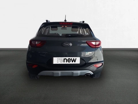 Kia Stonic  1.0 T-GDi MHEV Concept 100