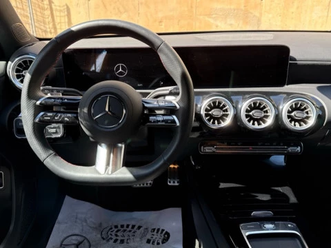 Mercedes-Benz Clase A  250 e Compact