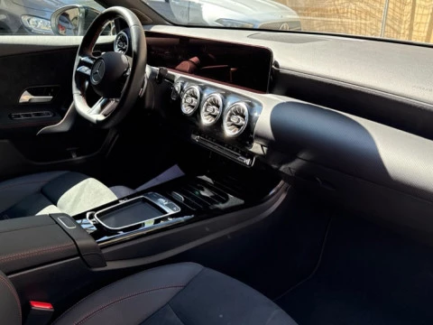 Mercedes-Benz Clase A  250 e Compact