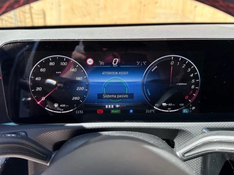 Mercedes-Benz Clase A  250 e Compact