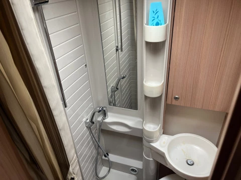 BURSTNER IXEO IXEO TIME IT 670