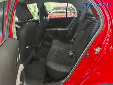 Toyota Yaris 1.3 VVT-I Connect 74 kW (101 CV)