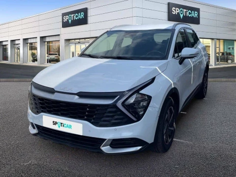 Kia Sportage 1.6 T-GDi 118kW (160CV) Drive 17" Kia Sportage 1.6 T-GDi 118kW (160CV) Drive 17"
