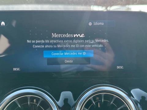 Mercedes-Benz GLA  200 d