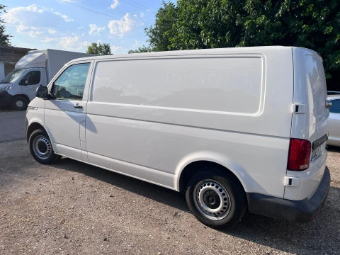 Volkswagen Transporter FURGON TALLER LARGO 150CV